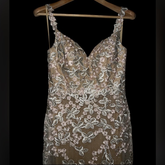 👗 NWT! Mac Duggal Floral Embroidered Corset Dress - Picture 5 of 12